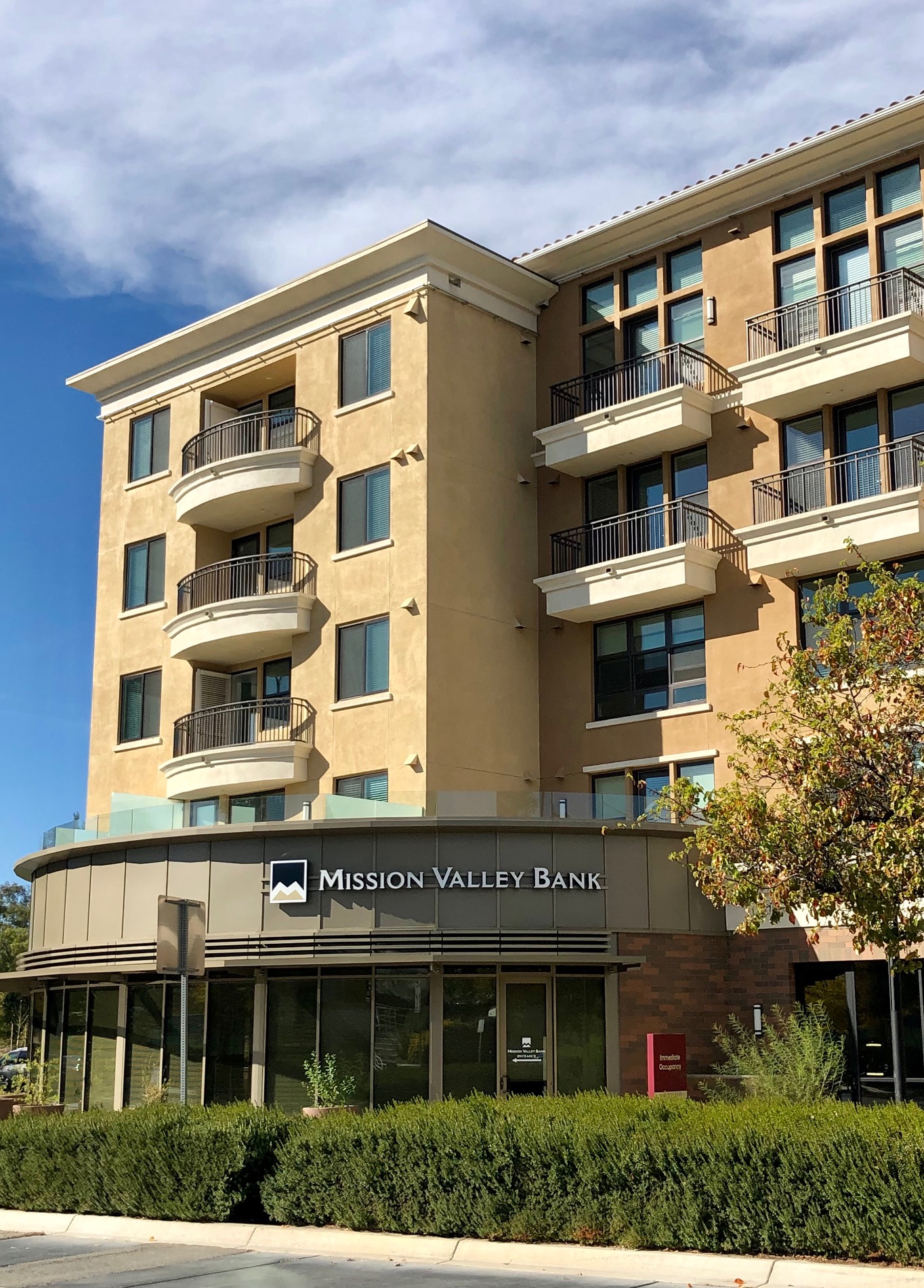 Mission Valley Bank Valencia Branch